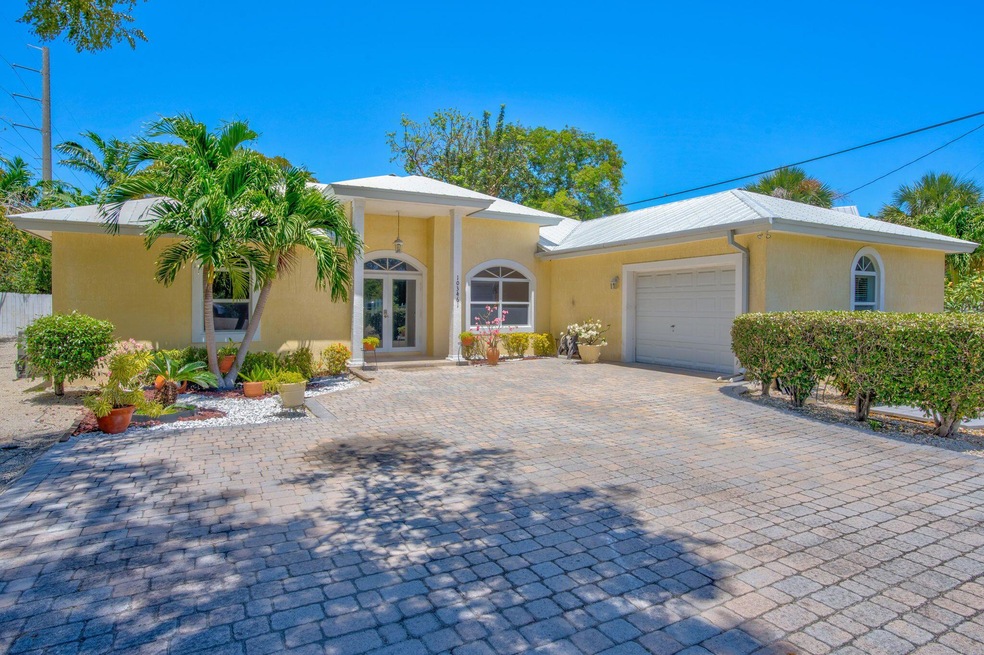 103461 Overseas Hwy - High