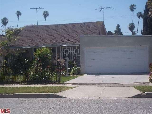 700 E Hardy St, Inglewood, CA 90301 - photo 1