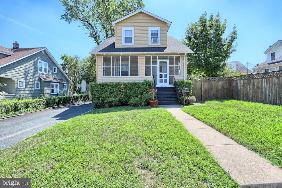 2703 Fleetwood Ave, Baltimore, MD 21214 - photo 1