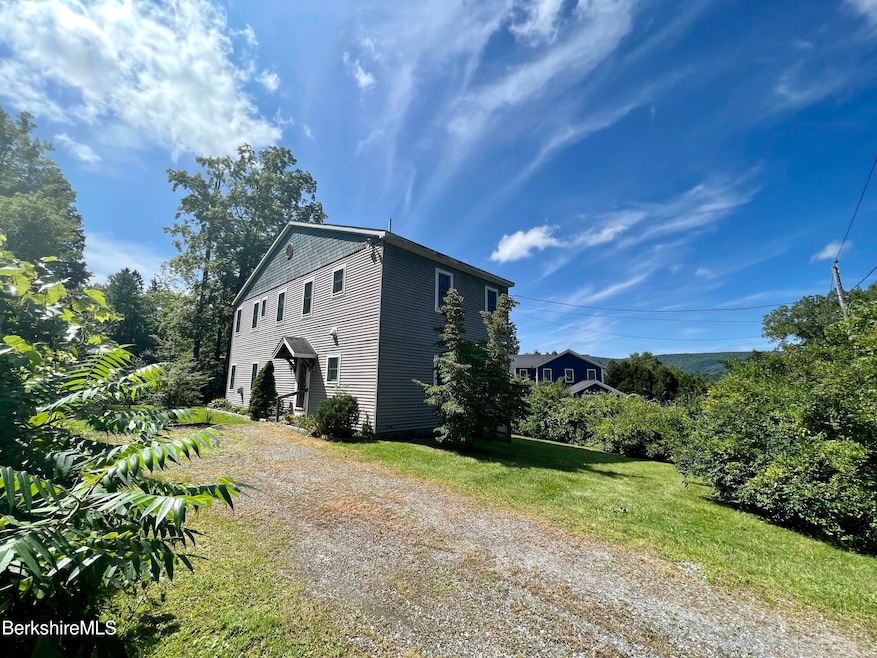 Sold $855,000 • Co-Listing Agent