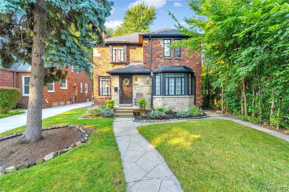 5581 Harvard Rd, Detroit, MI 48224 - photo 1