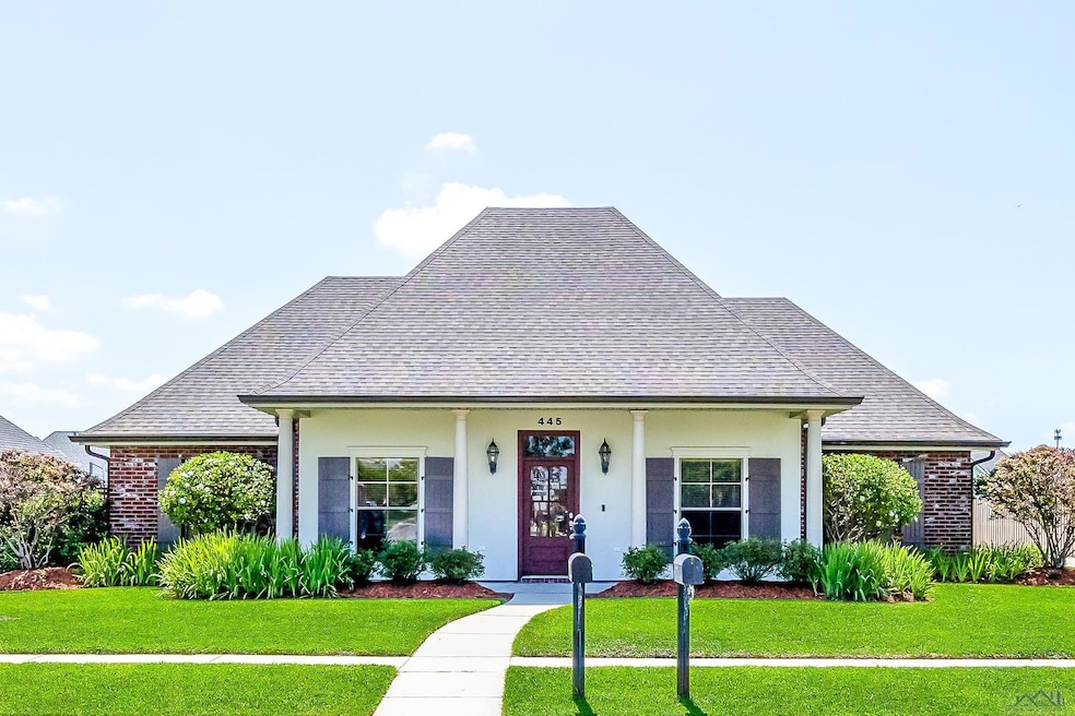 445 Sugar Highland Blvd, Houma, LA 70360