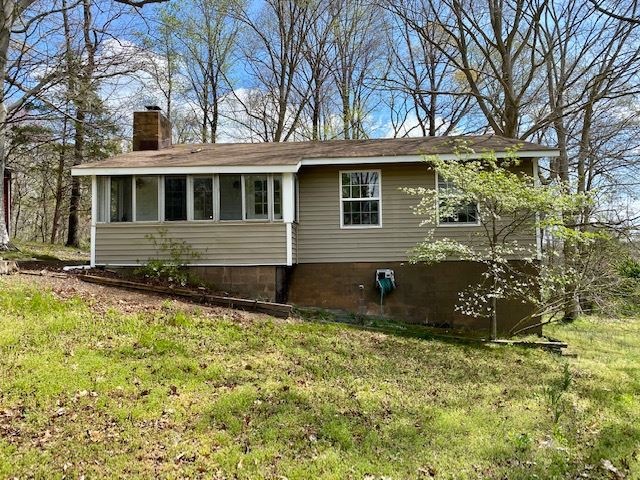 59 S Lakeshore Dr, Louisa, VA 23093 - photo 1