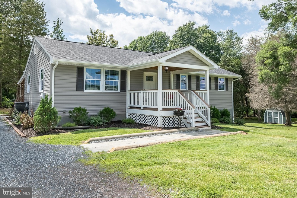 12320 Old Mill Rd, Midland, VA 22728 - photo 1