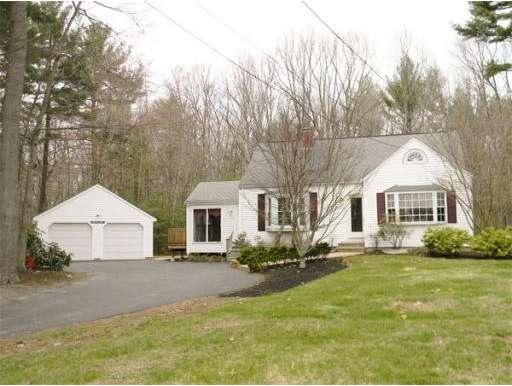 930 S Main St, Bellingham, MA 02019 - photo 1