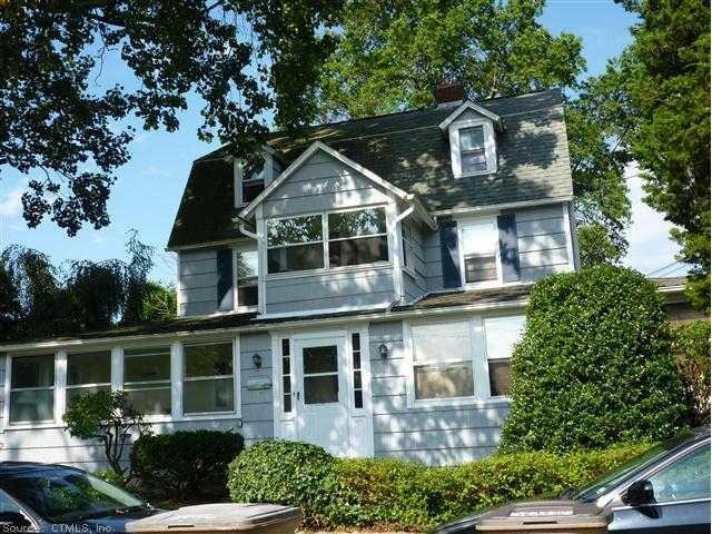 17 S Washington Ave, Niantic, CT 06357 - photo 1