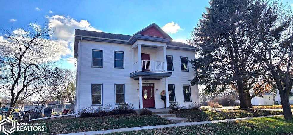 1222 W 2nd St, Boone, IA 50036 - photo 1