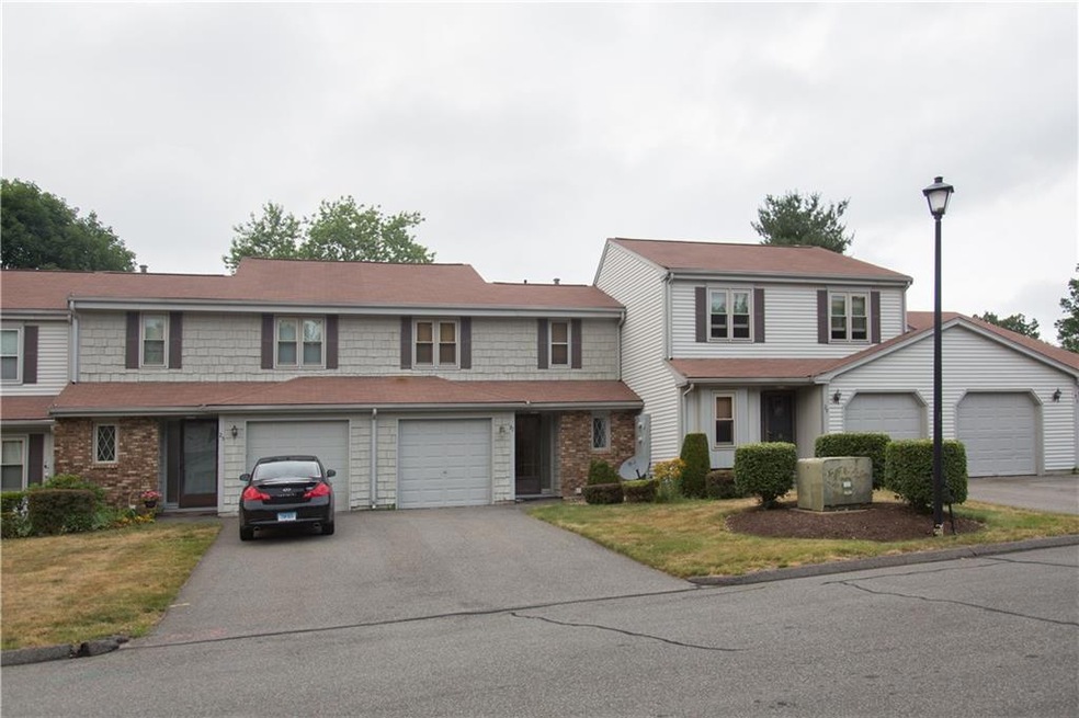 27 Hickory Ln unit 27, Rocky Hill, CT 06067 - photo 1