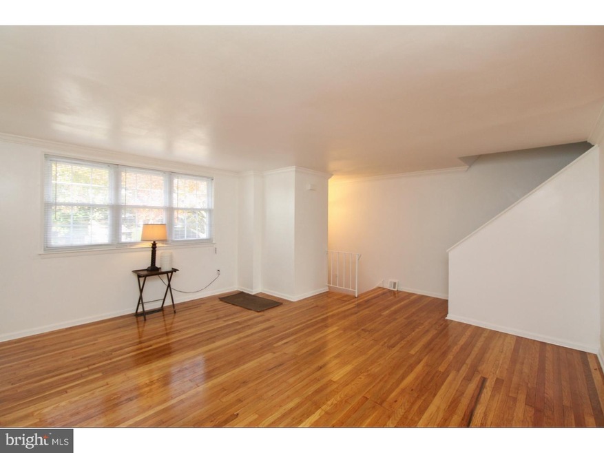 12049 Templeton Dr, Philadelphia, PA 19154 - photo 1