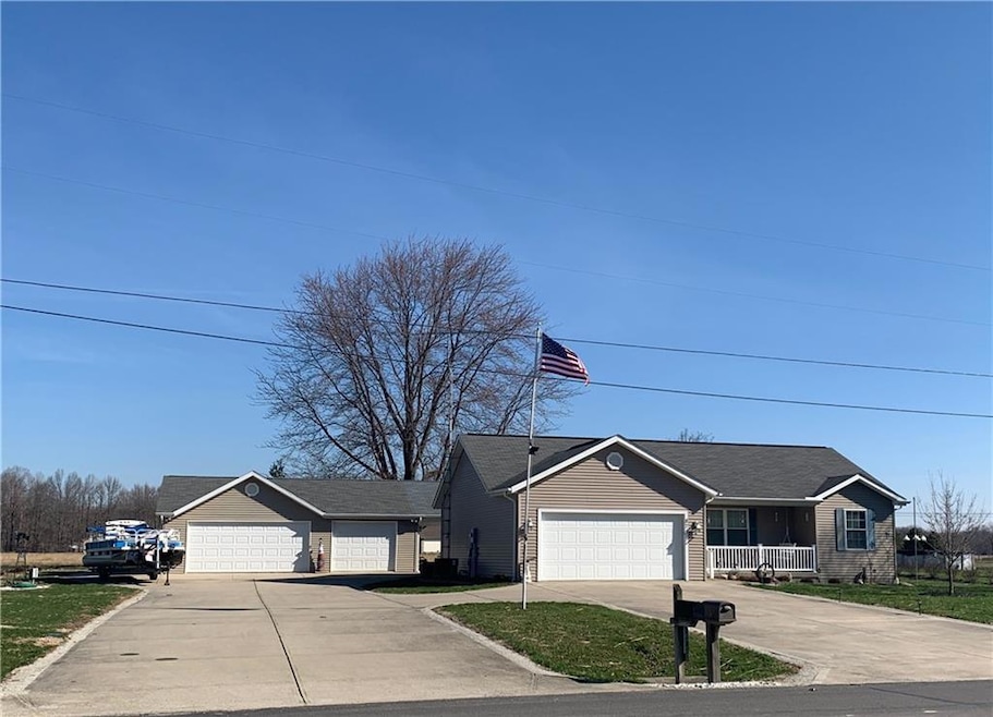 871 SE Ontario Trail, Greensburg, IN 47240 - photo 1