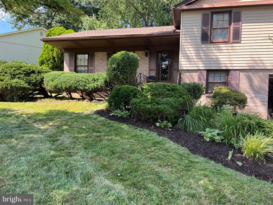 1518 Lemontree Ln, Silver Spring, MD 20904 - photo 1