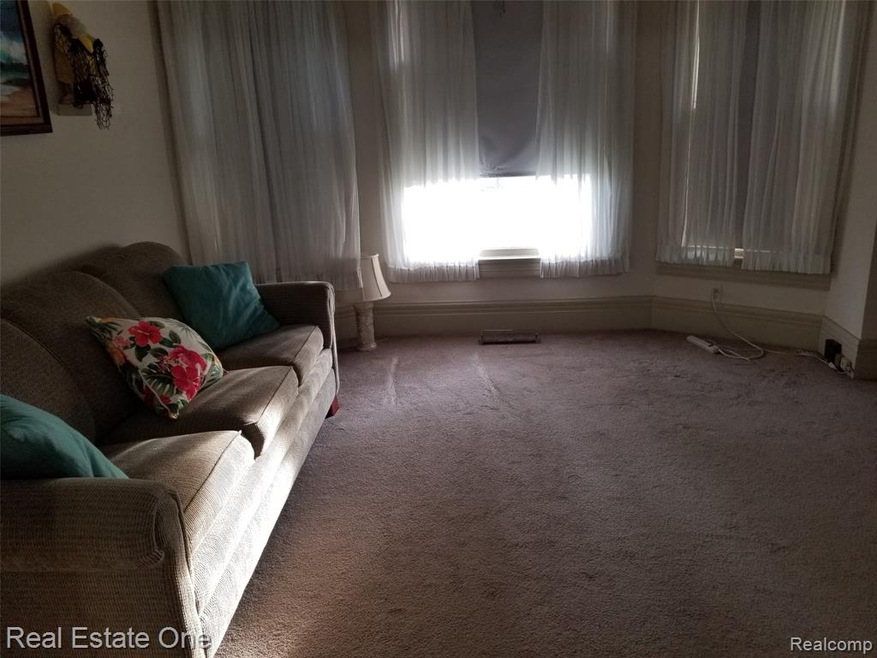 12726 Matthews St, Carleton, MI 48117 - photo 1