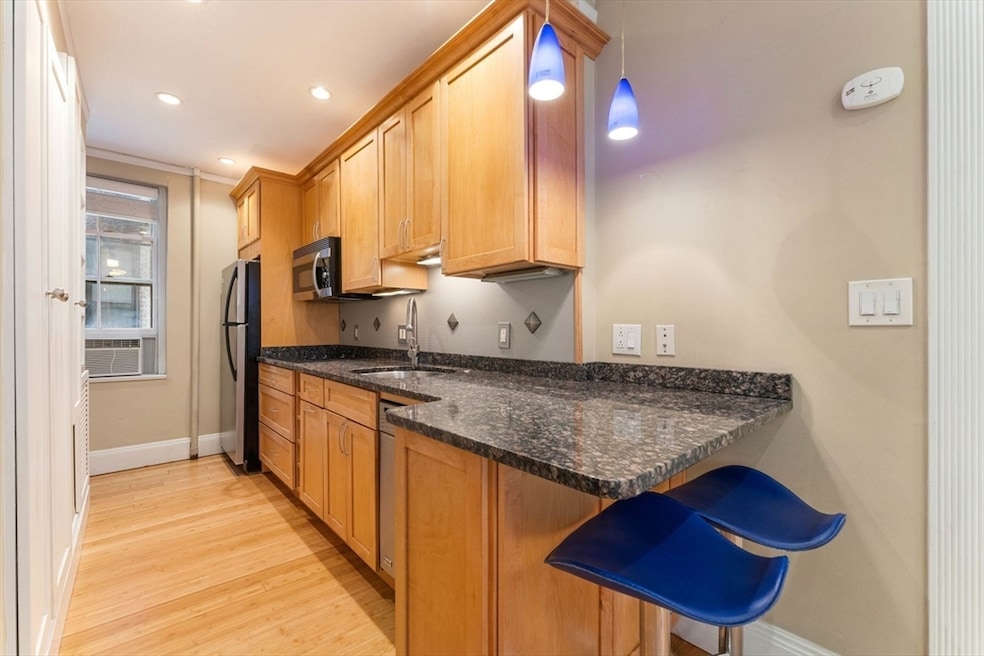 Sold $417,000 • Co-Listing Agent