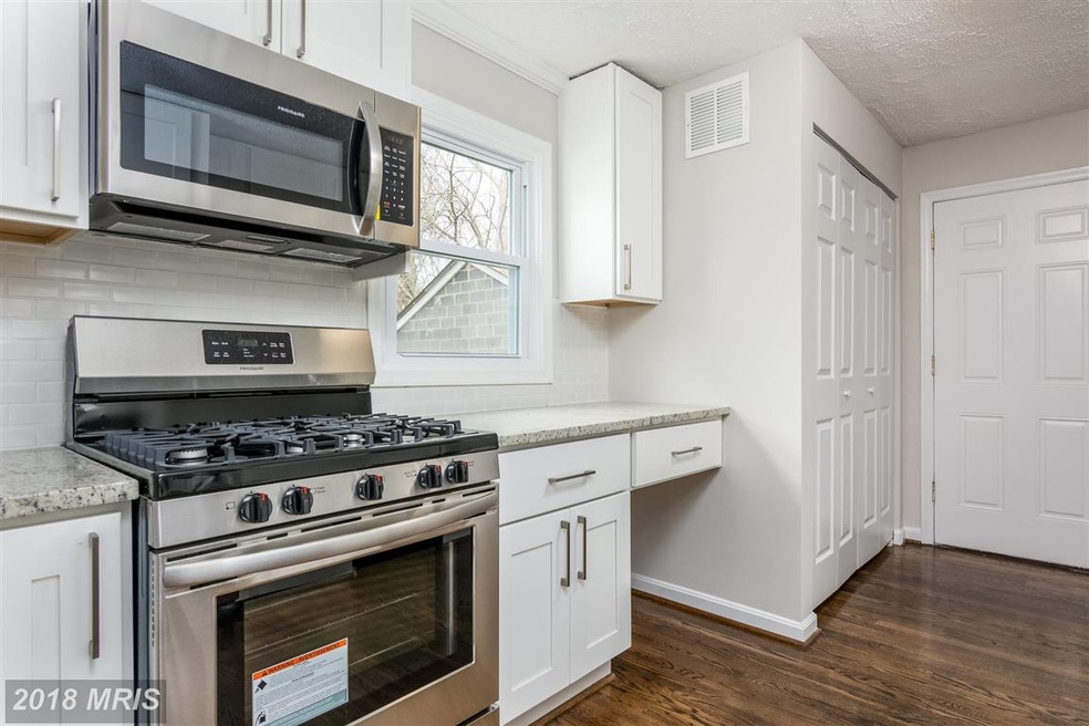 301 Cedarleaf Ave, Capitol Heights, MD 20743 - photo 1