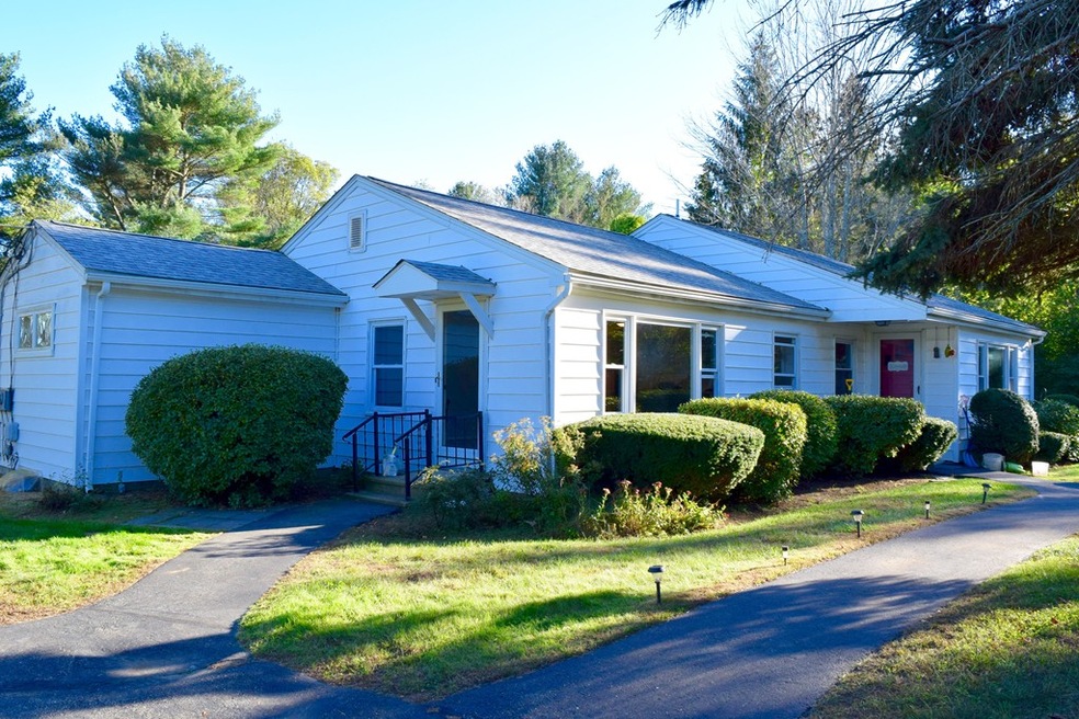 2240-2242 Barre Rd unit 2, Hardwick, MA 01037 - photo 1