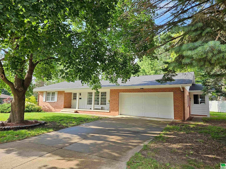 For Sale $289,000 • Co-Listing Agent