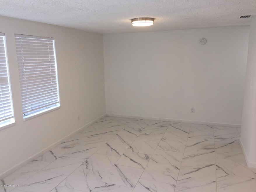 1530 Ryar Rd unit 1, Jacksonville, FL 32216 - photo 1