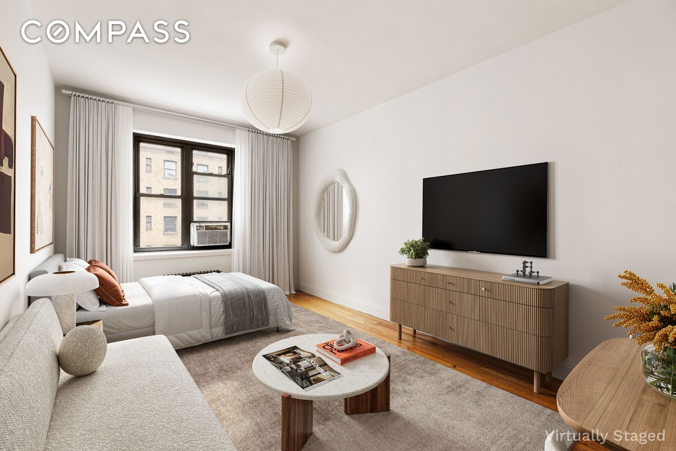 The Louis Phillipe unit 4G, New York, NY 10011 - photo 1