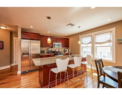 41 Kent St unit B, Brookline, MA 02445 - photo 1