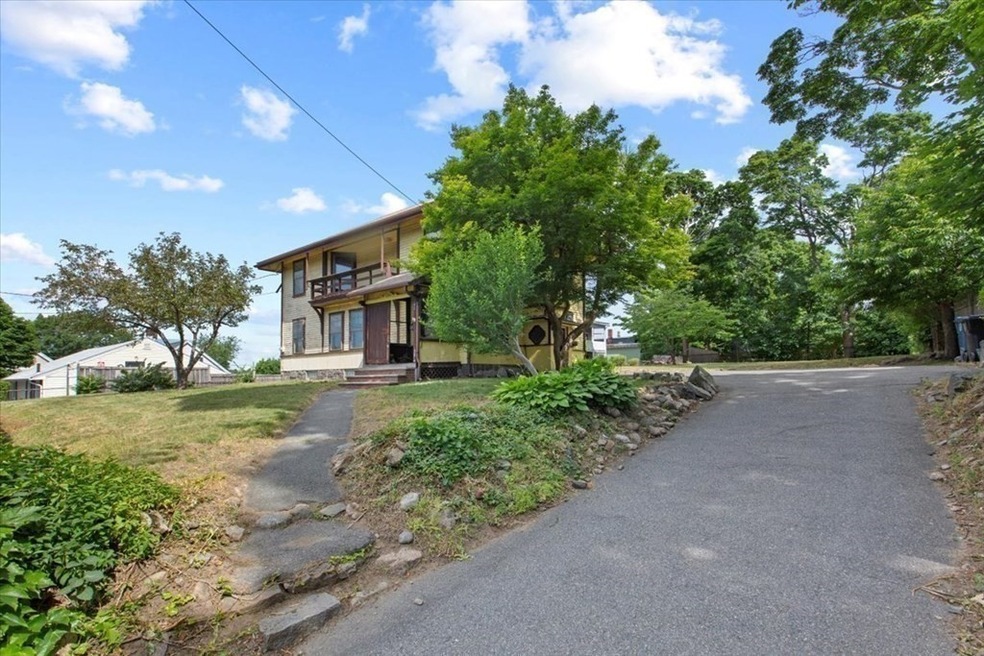 12 Laurel St, Salem, MA 01970 - photo 1