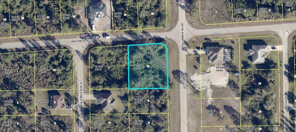 706 Columbus Blvd S, Lehigh Acres, FL 33974 - photo 1