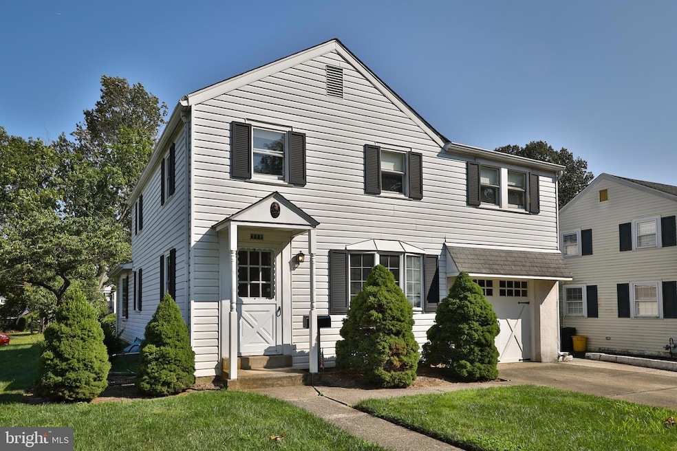 200 Montgomery Ave, Oreland, PA 19075 - photo 1