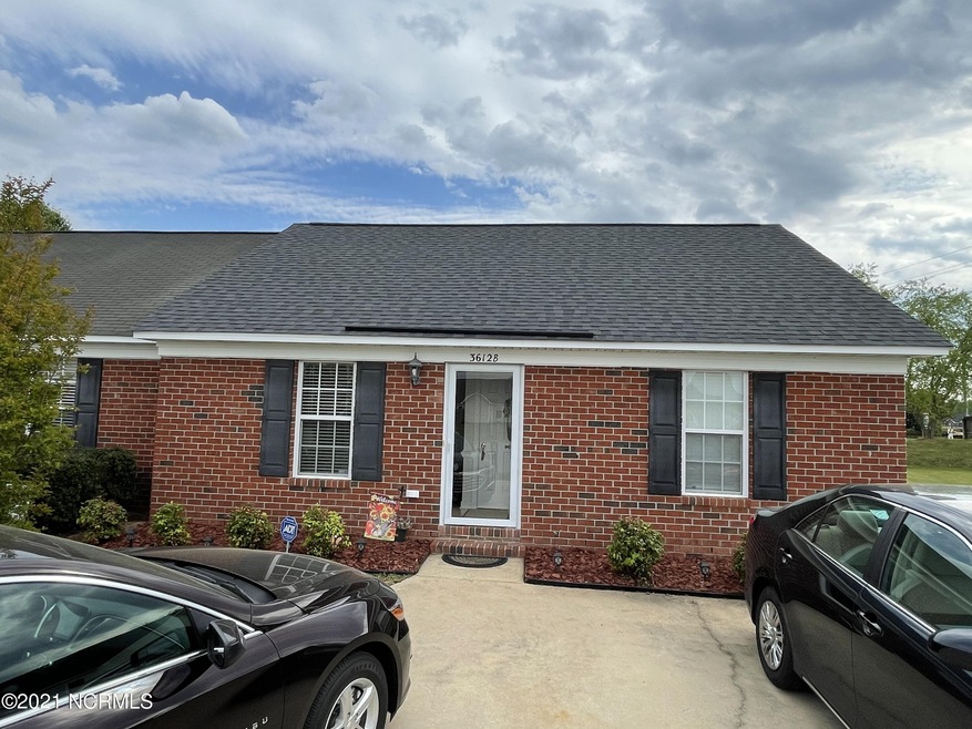 3612 Strange Ct, Greenville, NC 27834 - photo 1