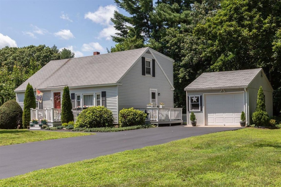 3 Bruce St, Hudson, NH 03051 - photo 1