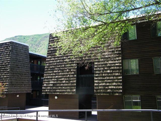 main photo-exterior