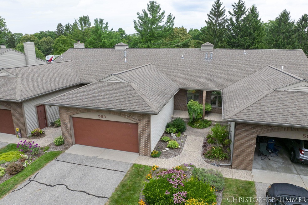 1-web-or-mls-583-crestview-st