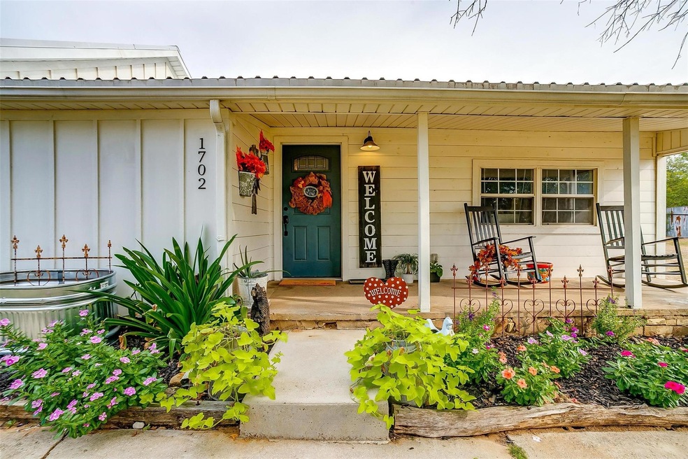 1702 Fm 2048, Boyd, TX 76023 - photo 1