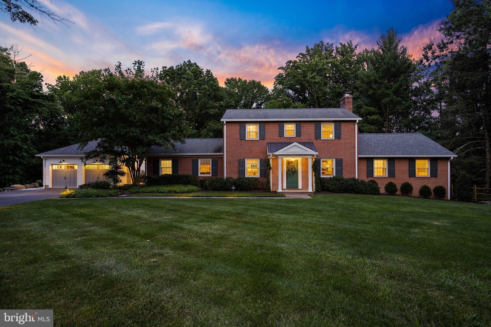 2411 Ravenview Rd, Lutherville Timonium, MD 21093 - photo 1