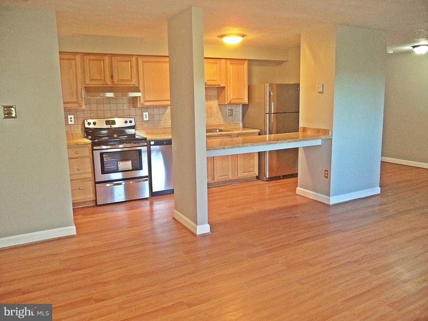 19601 Gunners Branch Rd, Germantown, MD 20876 - photo 1