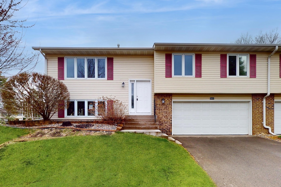 Sold $298,900 • Co-Listing Agent