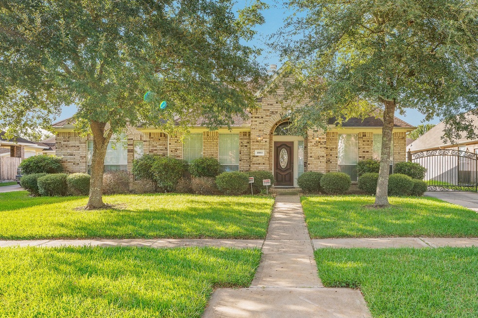 18011 Oakfield Glen Ln, Cypress, TX 77433 - photo 1