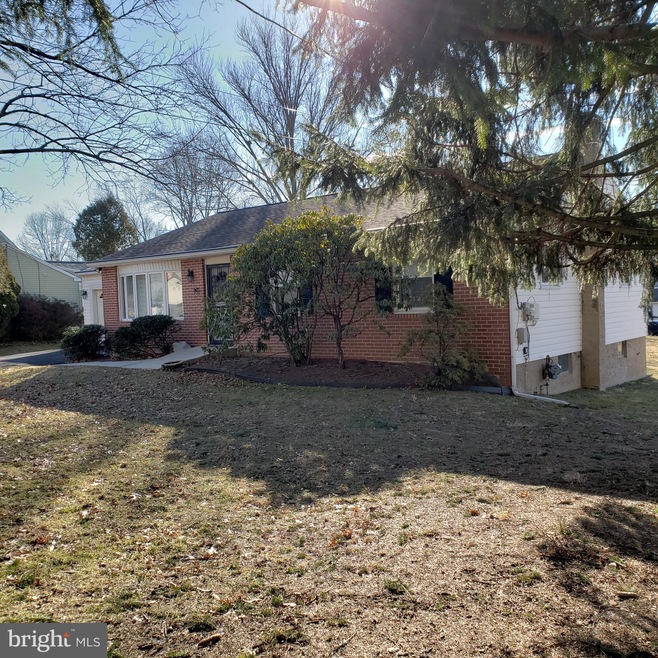 194 Moyer Rd, Chalfont, PA 18914 - photo 1