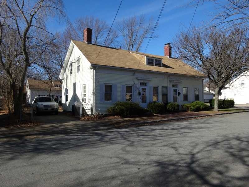 50 Oak St, Cranston, RI 02910 - photo 1