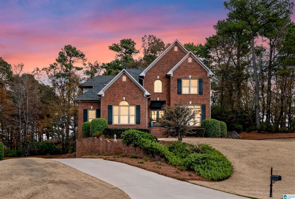 508 Mill Springs Cir, Birmingham, AL 35244 - photo 1