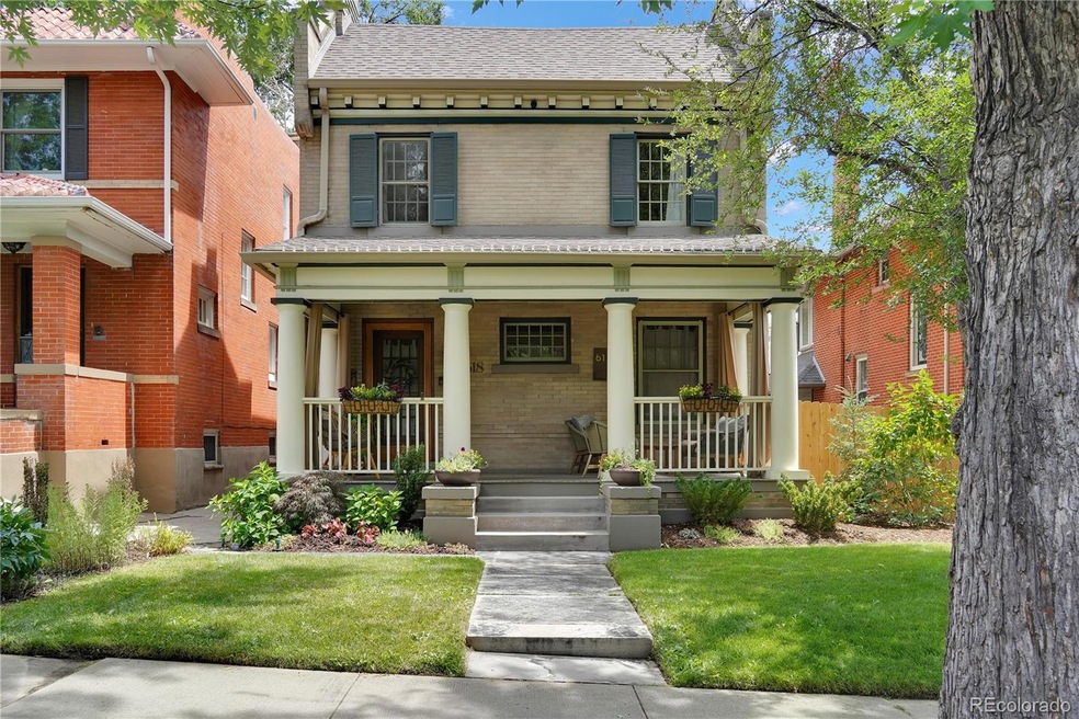 Sold $1,035,000 • Co-Listing Agent