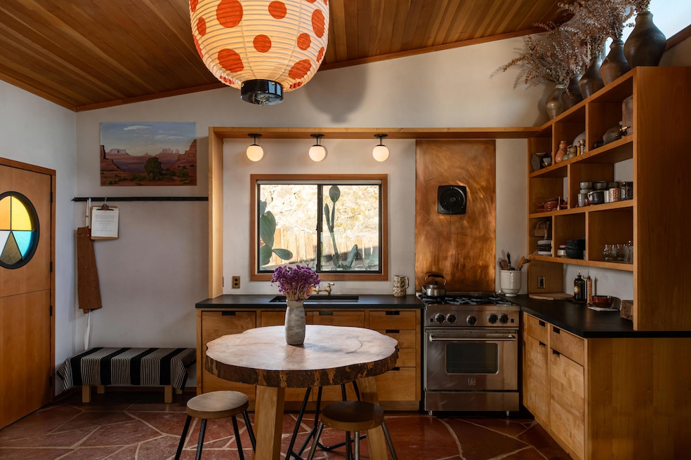 8388 Old Vine Rd, Joshua Tree, CA 92252 - photo 1