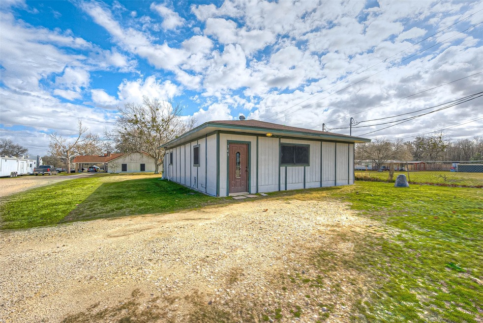 343 Hill Rd, Rosenberg, TX 77471 - photo 1