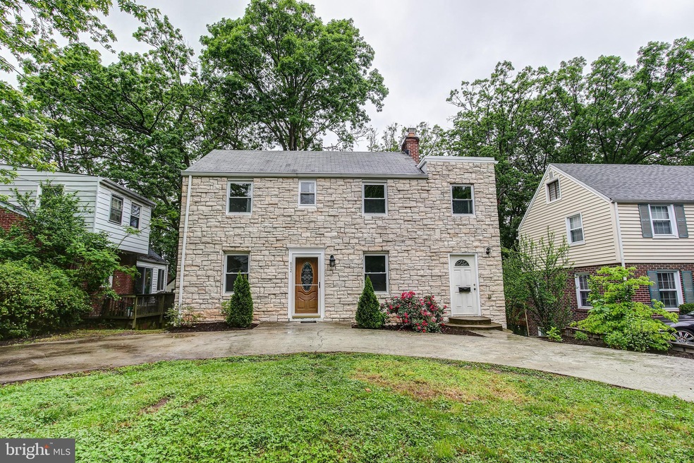 602 Ethan Allen Ave, Takoma Park, MD 20912 - photo 1