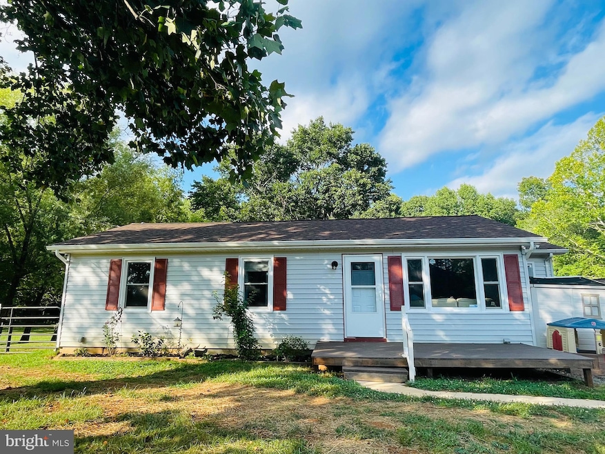 16453 Matthews Mill Rd, Orange, VA 22960 - photo 1