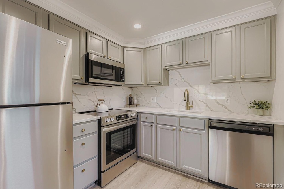 1435 Elizabeth St unit 8, Denver, CO 80206 - photo 1