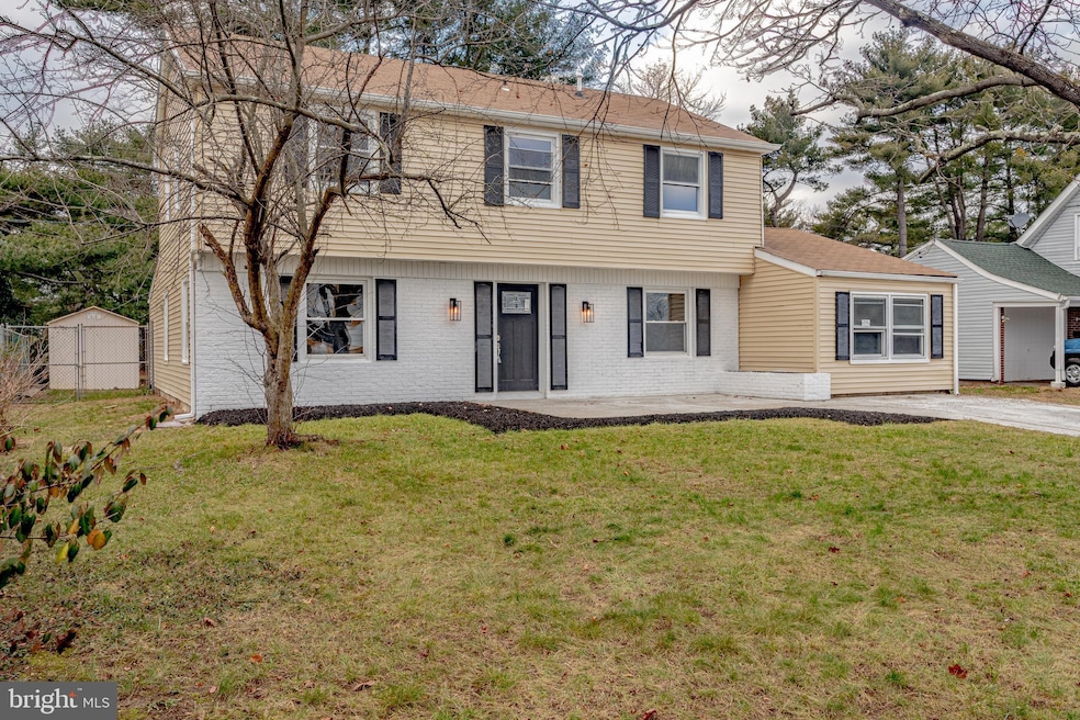 23 Belhurst Ln, Willingboro, NJ 08046 - photo 1
