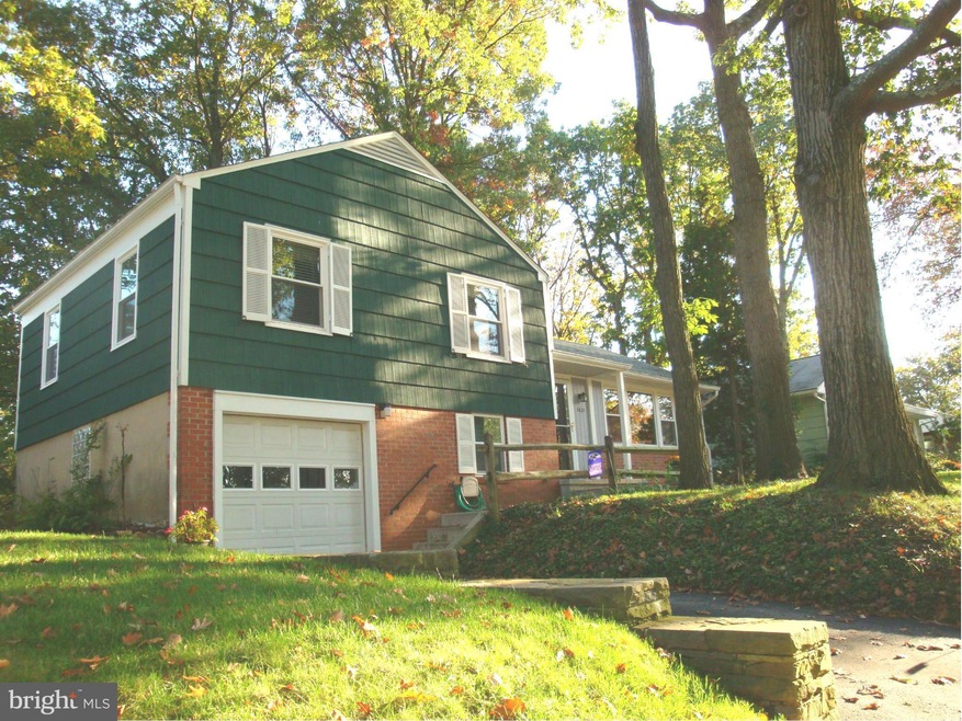 1821 Dunwoody Rd, Parkville, MD 21234 - photo 1