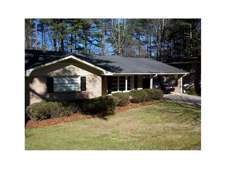 5398 Crestland Ct, Stone Mountain, GA 30087 - photo 1