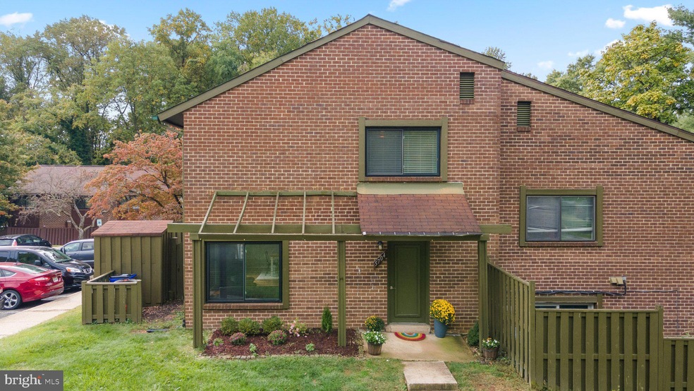 5704 Thunder Hill Rd, Columbia, MD 21045 - photo 1