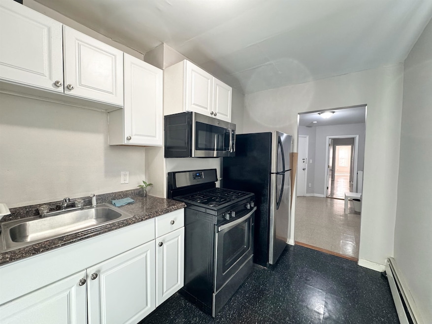 2275 Kennedy Blvd unit 3, Jc, West Bergen, NJ 07304 - photo 1