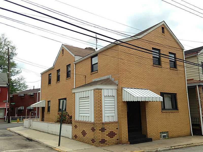 Exterior Front. Great corner lot - view of front g